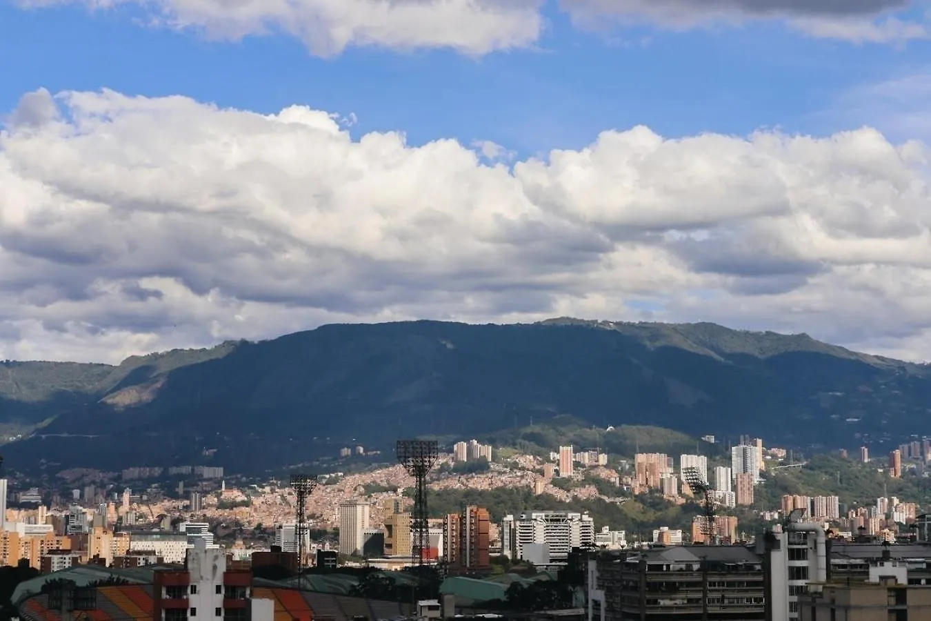 Cozy Stadio Escape Rosa Negra Stay Medellin Colombia