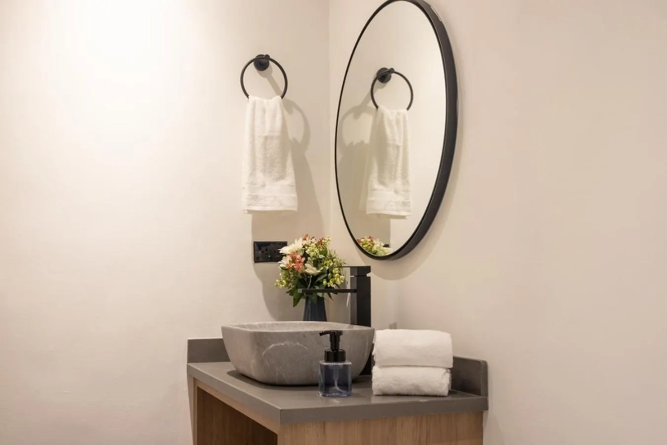 Cozy Stadio Escape Rosa Negra Stay Medellin Apartment